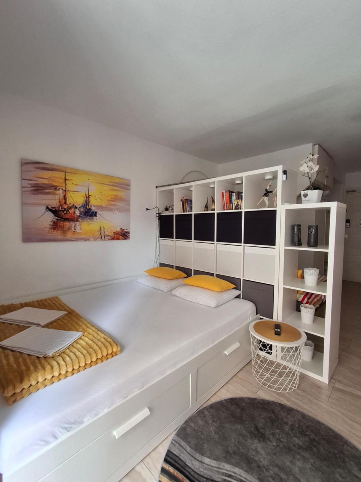 Minerva 242 Apartment Benalmadena Bagian luar foto
